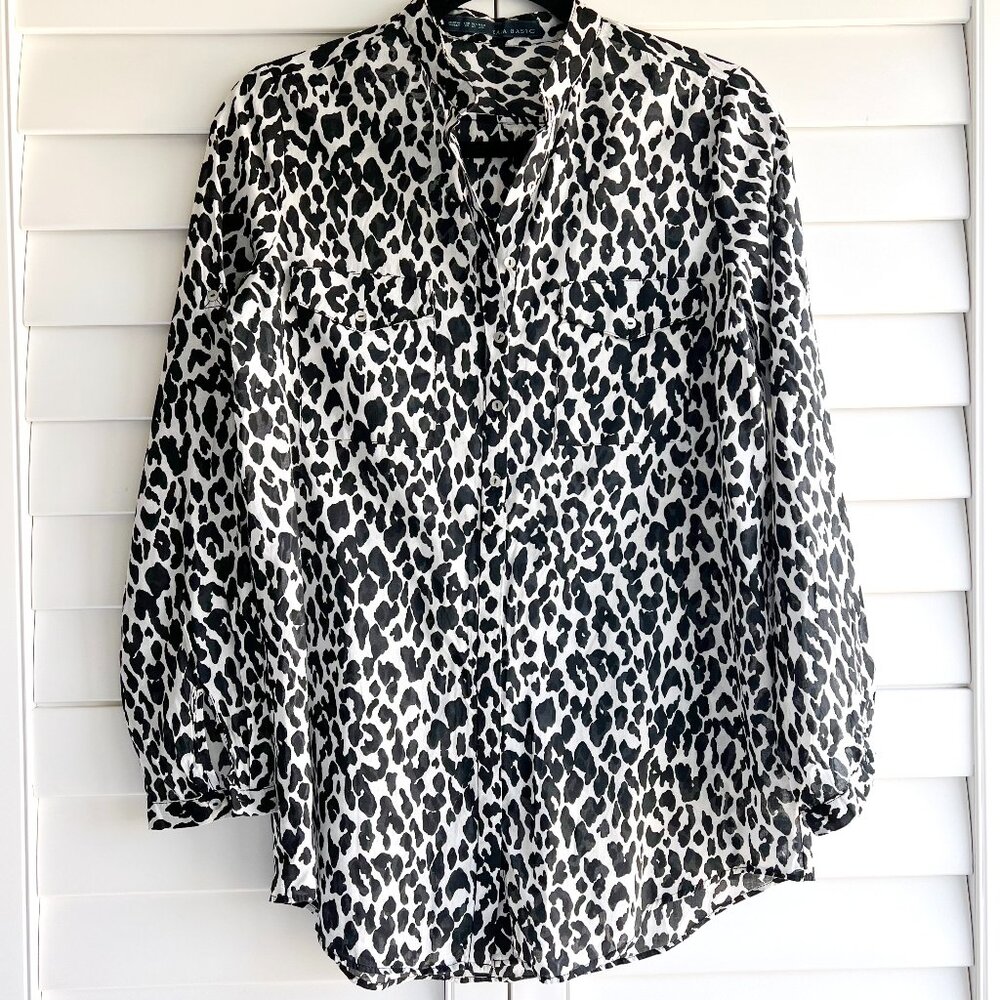 Zara animal print button down long sleeve shirt